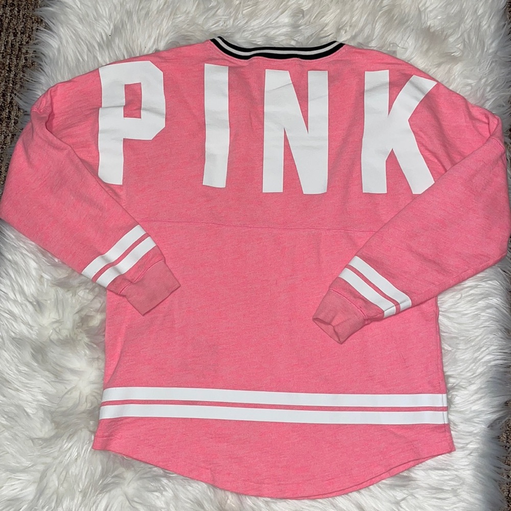 VS pink bright heather pink long sleeve